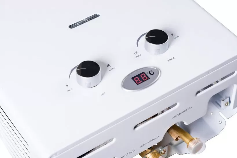 Газовый водонагреватель проточного типа SuperFlame SF0420T Полу-Турбо